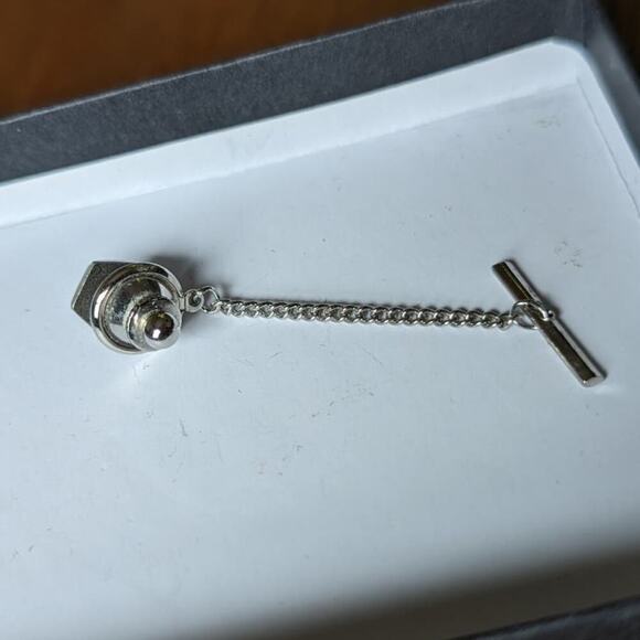 Chrysler Tie Pin Vintage - Picture 2 of 4